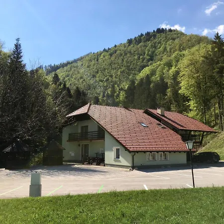 Gostinjska kuća Atelsek 3*