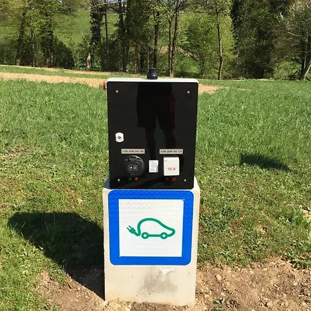 Atelsek Gostinjska kuća 3*